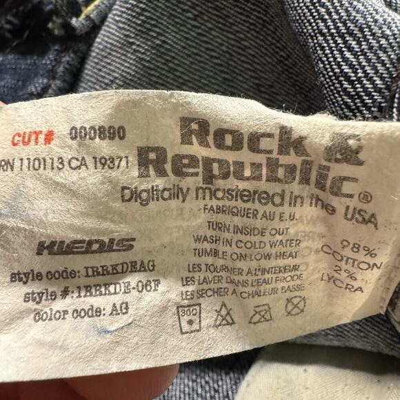 Rock & Republic Sz 28 Jeans Dark Wash Boot Cut Medium Rise Denim - Picture 8 of 11